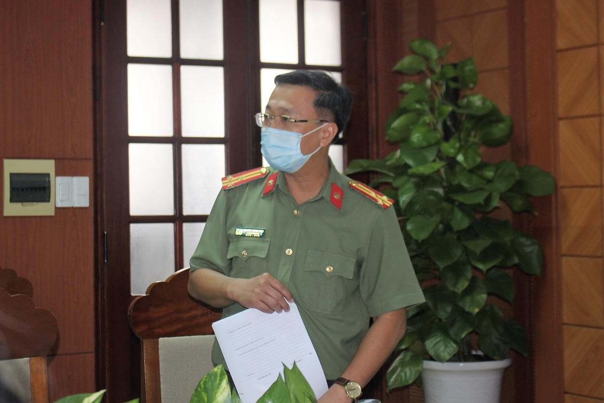 Phó Giám đốc Công an tỉnh Quảng Nam Nguyễn Thành Long phát biểu.