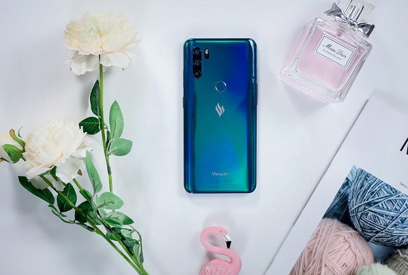 Top 10 điện thoại giá tốt đáng mua nhất năm 2020
