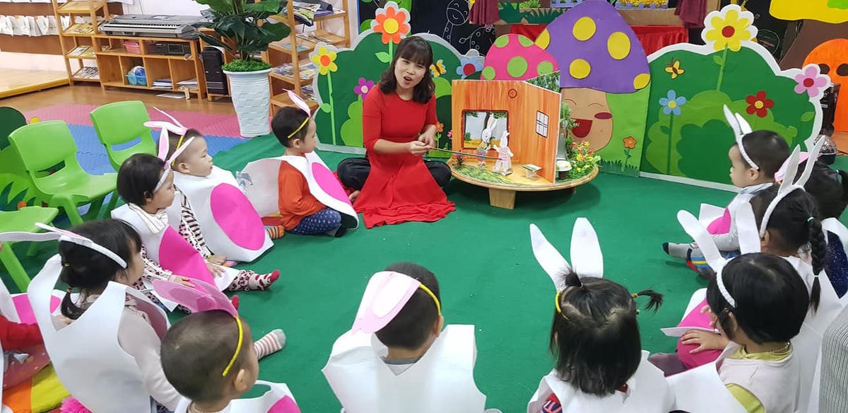 Mỗi nhà giáo phải phấn đấu là một nhà giáo dục, một nhà tâm lý.