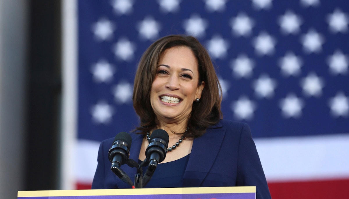 Bà Kamala Harris.