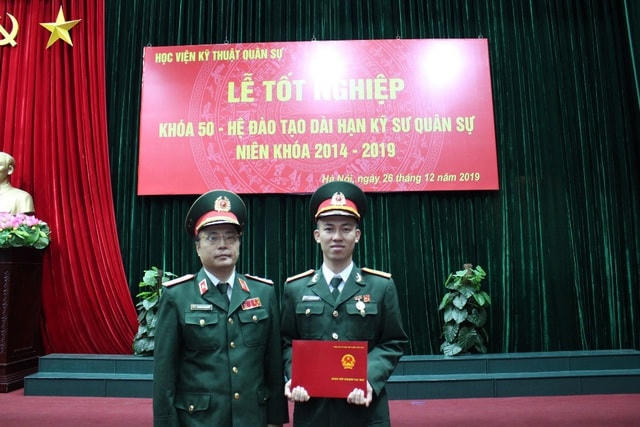 Là một người lính, Đình Nam có tư tưởng vững vàng và ý chí nghị lực rất lớn. Anh có định hướng ngay từ đầu và tập trung hết sức vào việc học tập, rèn luyện.