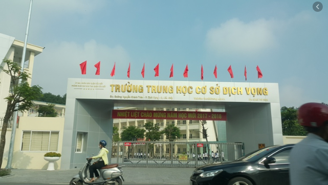 Trường THCS Dịch Vọng. Ảnh minh hoạ.