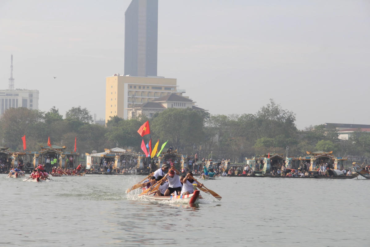 Giải được tổ chức đã tạo cho thành phố Huế không khí hết sức sôi động sau một thời gian dài bị ảnh hưởng do dịch Covid-19 cũng là dịp để địa phương quảng bá, thúc đẩy phát triển du lịch, dịch vụ, ẩm thực, thương mại dịch vụ trên địa bàn trong thời gian tới.