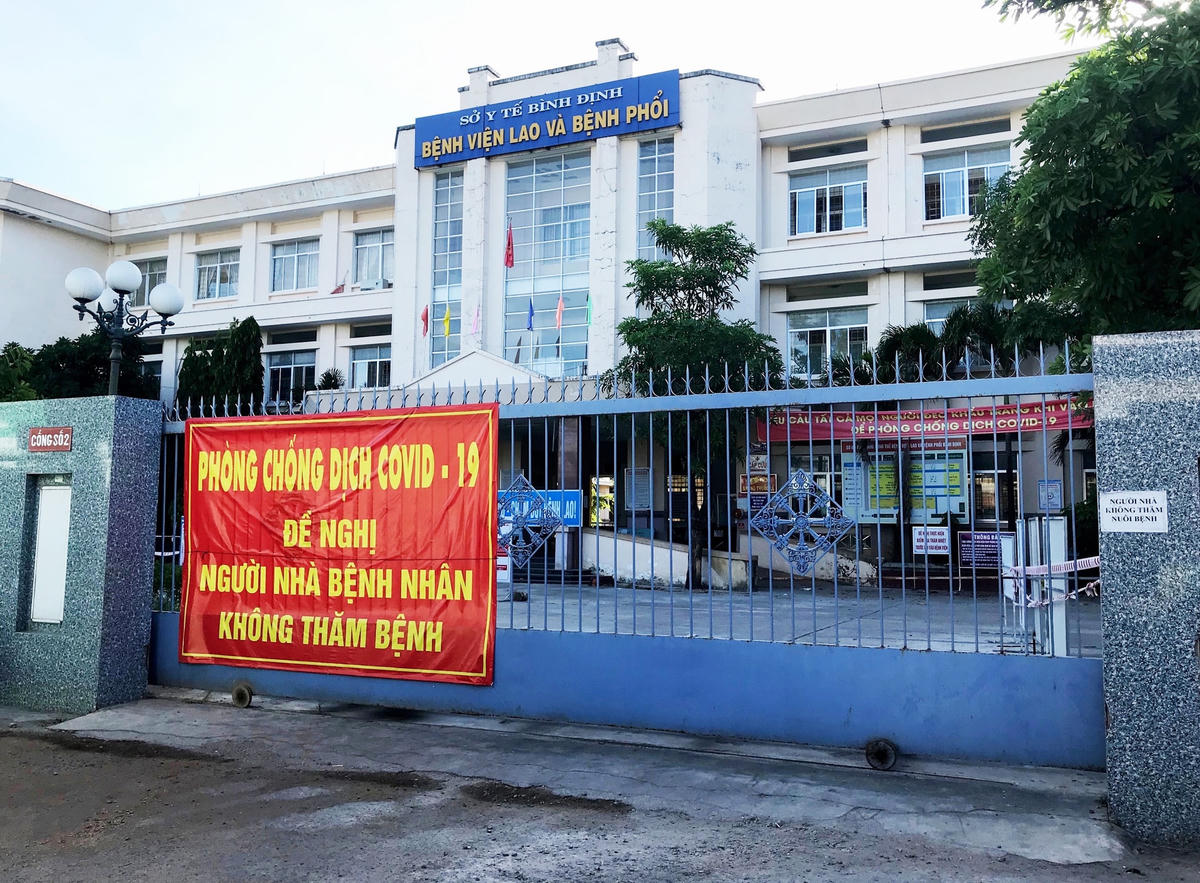 Bệnh viện Lao và bệnh phổi Bình Định.