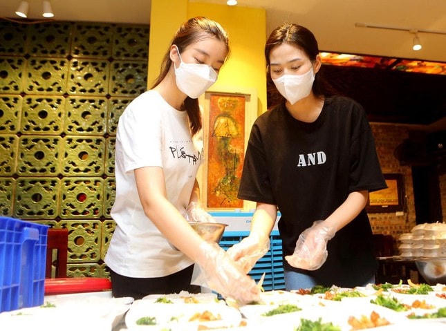 Ngoài đời Đỗ Mỹ Linh và Đỗ Thị Hà có mối quan hệ thân thiết..