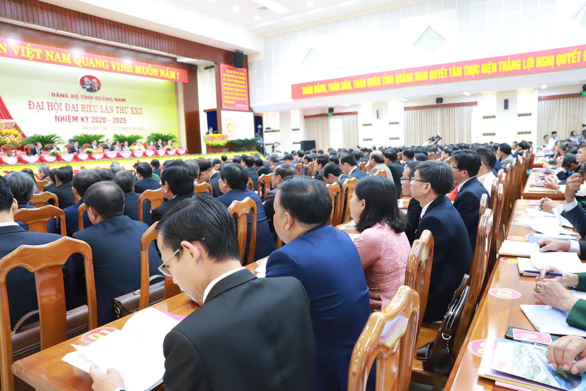 Các đại biểu tham dự Đại hội Đảng bộ tỉnh Quảng Nam lần thứ XXII.