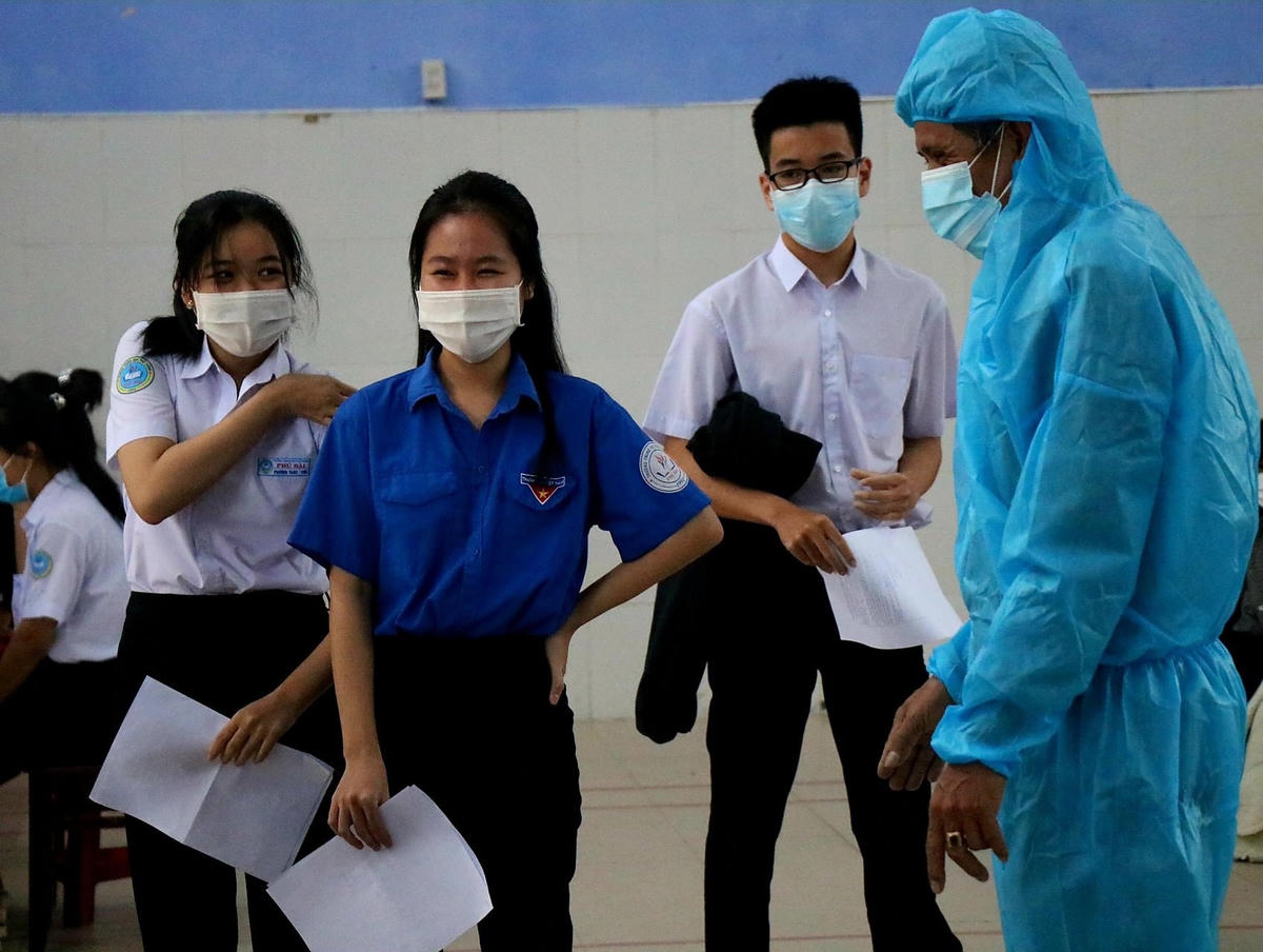Đa số các em học sinh đều có tâm lý thoải mái, cũng như tuân thủ các biện pháp phòng, chống dịch Covid-19 theo quy định.