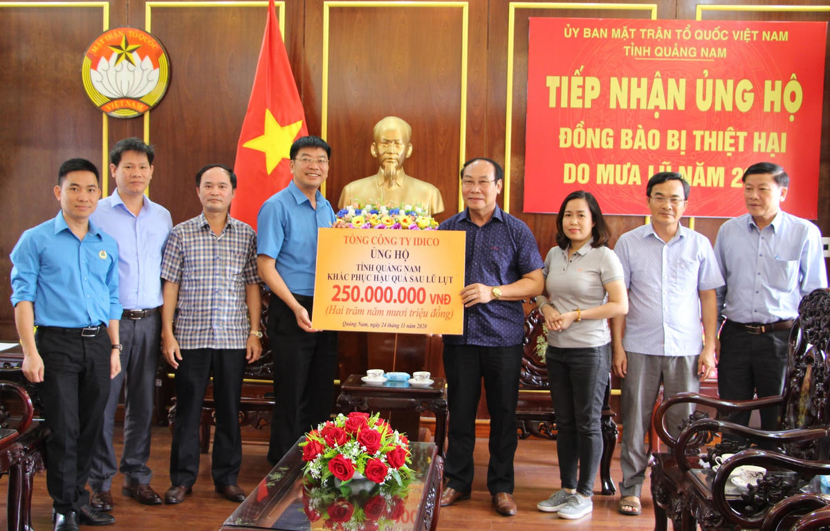 Tổng công ty IDICO ủng hộ 250 triệu đồng cho đồng bào Quảng Nam khắc phục lũ lụt.