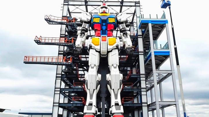 Robot trong hình dạng người khổng lồ ở Nhật Bản