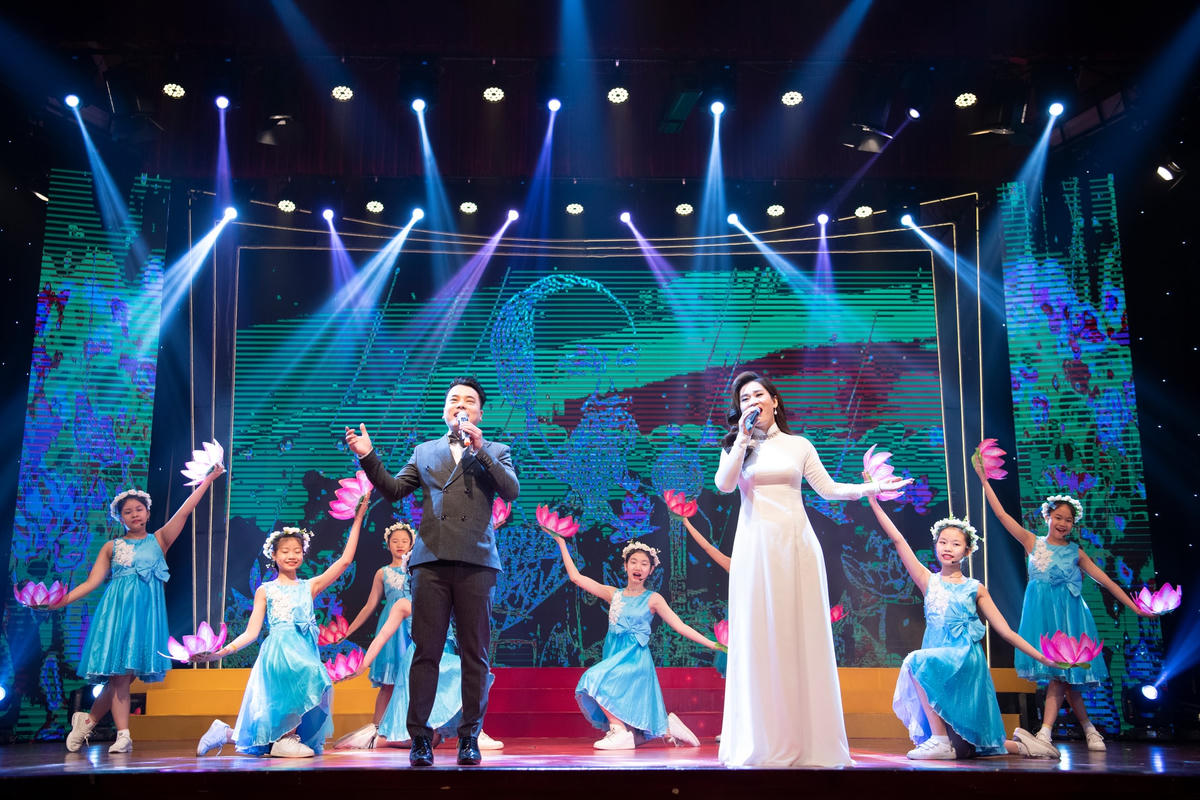 Tác phẩm "Đẹp nhất bông sen" của nhạc sĩ Trương Quang Lục đoạt giải A. Ảnh: Hạnh Lê.