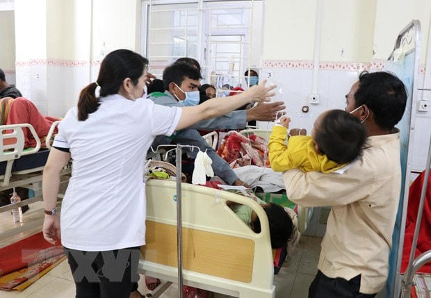 Đa số nạn nhân bị ngộ độc thực phẩm là trẻ em của hai xã Ia Le và Ia Phang, huyện Chư Pưh. Ảnh: TTXVN.  