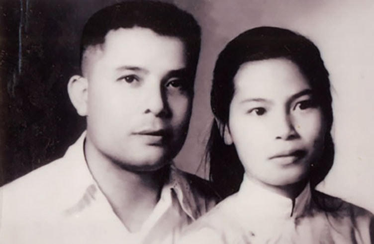 Luật sư Phan Anh và phu nhân Đỗ Hồng Chỉnh (ảnh chụp năm 1955).  