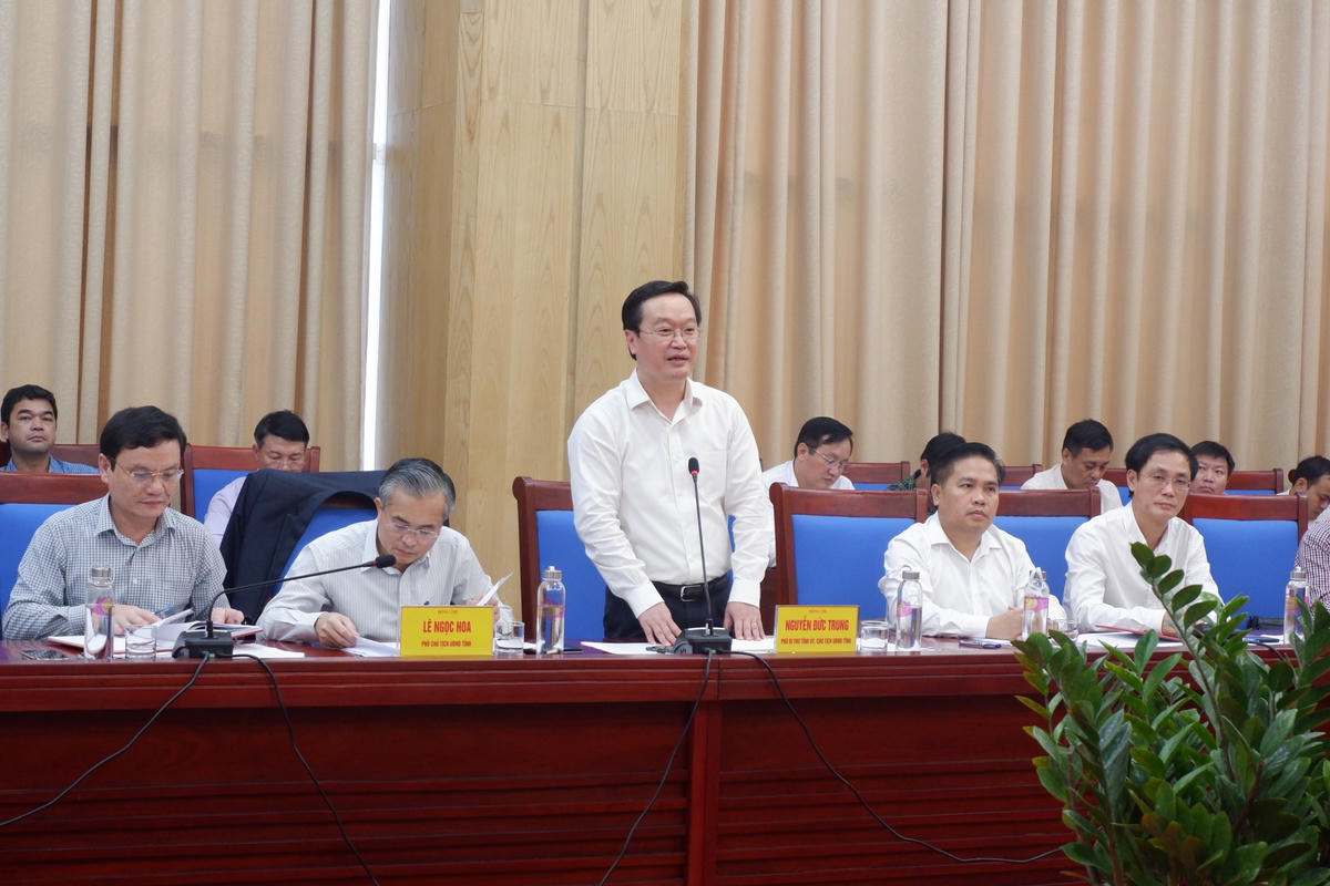 Ông Nguyễn Đức Trung - Chủ tịch UBND tỉnh kết luận tại buổi làm việc.