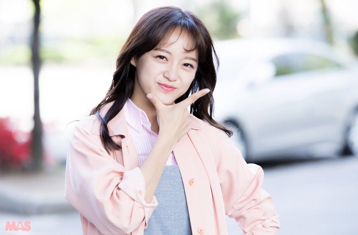 Kim Se Jeong gây ấn tượng khi tham gia Produce 101. 