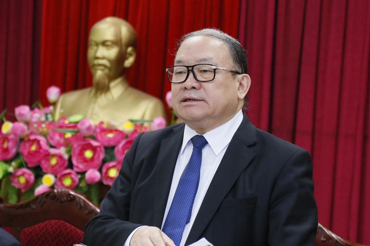 Chủ tịch Hội Nông dân Việt Nam Thào Xuân Sùng phát biểu tại cuộc làm việc.