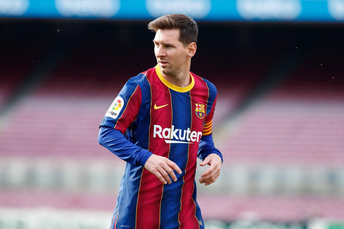 Barcelona muốn giữ chân Messi nhưng lại thiếu tiền.