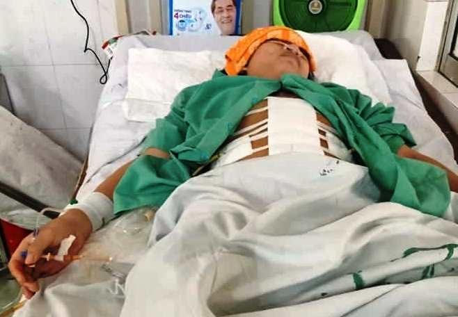 Vợ anh Tú đang điều trị tại BVĐK Quảng Nam.