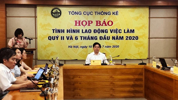 Quang cảnh buổi họp báo.