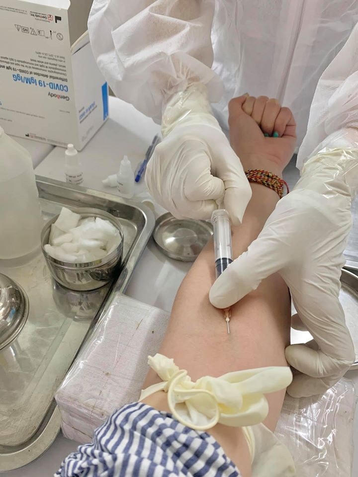 Bị đồn 'trốn cách ly', phản ứng của các nghệ sĩ ra sao?