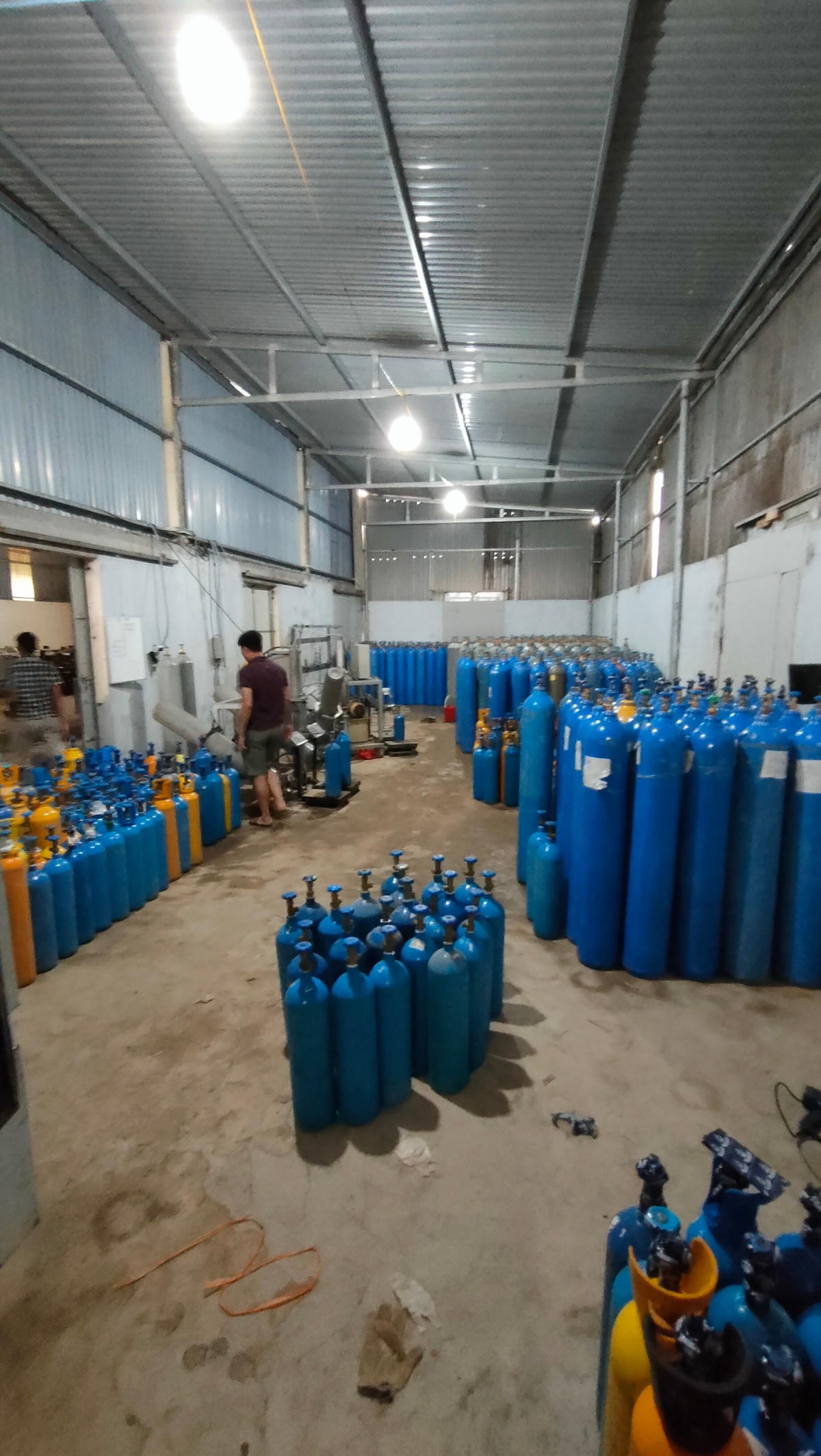 Các đối tượng sang chiết khí N20 tại cơ sở rộng hàng trăm m2.