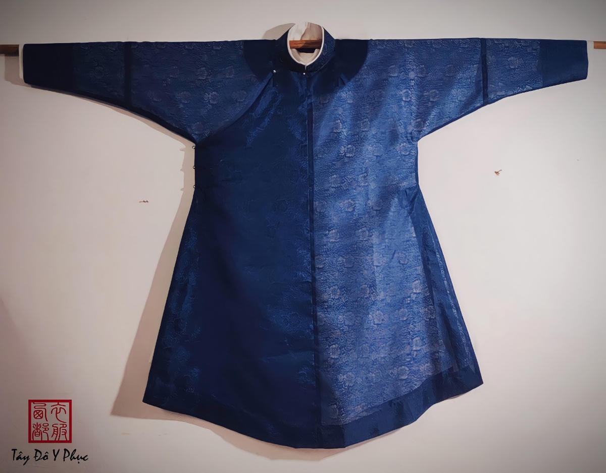 Họa sĩ Nguyễn Đức Bình: Không để áo dài xa rời bản sắc văn hóa Việt