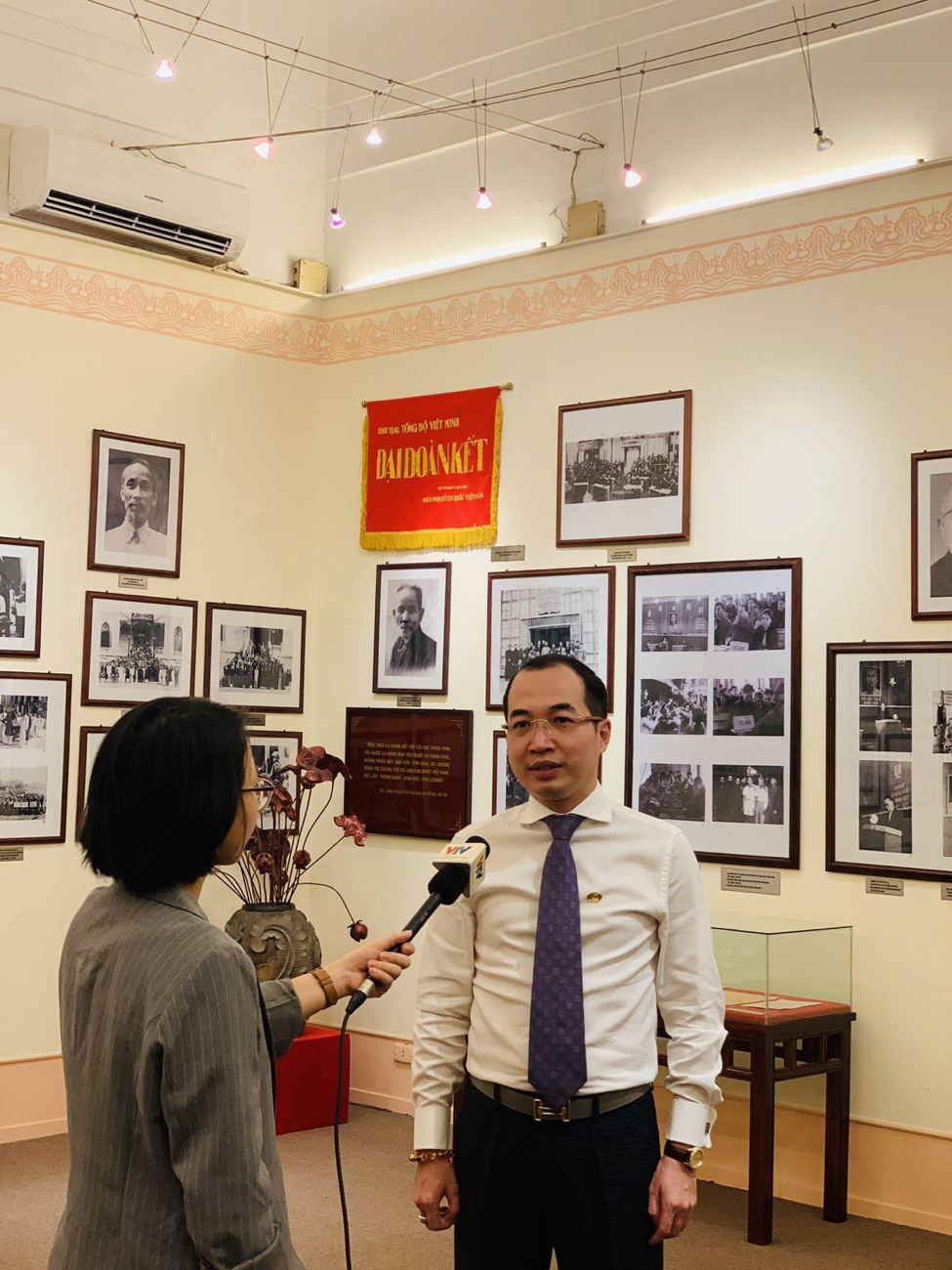 Phó TGĐ Thường trực Nghiêm Hải Anh mong muốn tấm lòng từ Tập đoàn Sunshine sẽ là nguồn động viên bà con vùng lũ.