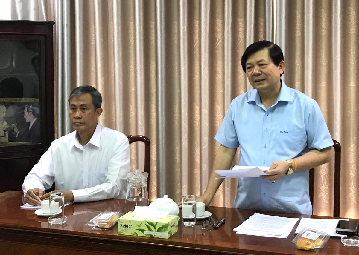 Phó Chủ tịch UBTƯ MTTQ Việt Nam Nguyễn Hữu Dũng phát biểu tại Hội nghị.