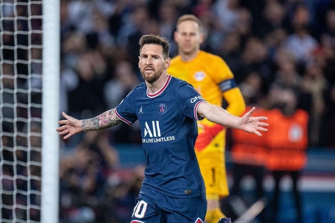 Messi ăn mừng sau khi ghi bàn cho PSG.