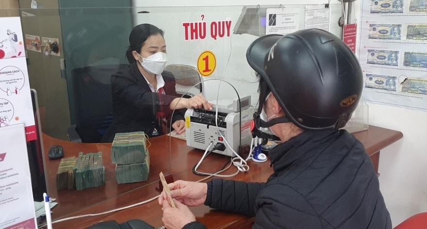 Chị Đoàn Tuyết Lan - Agribank tỉnh Hải Dương năm 2021 trả lại khách hàng 361 món với tổng số tiền 650 triệu đồng.