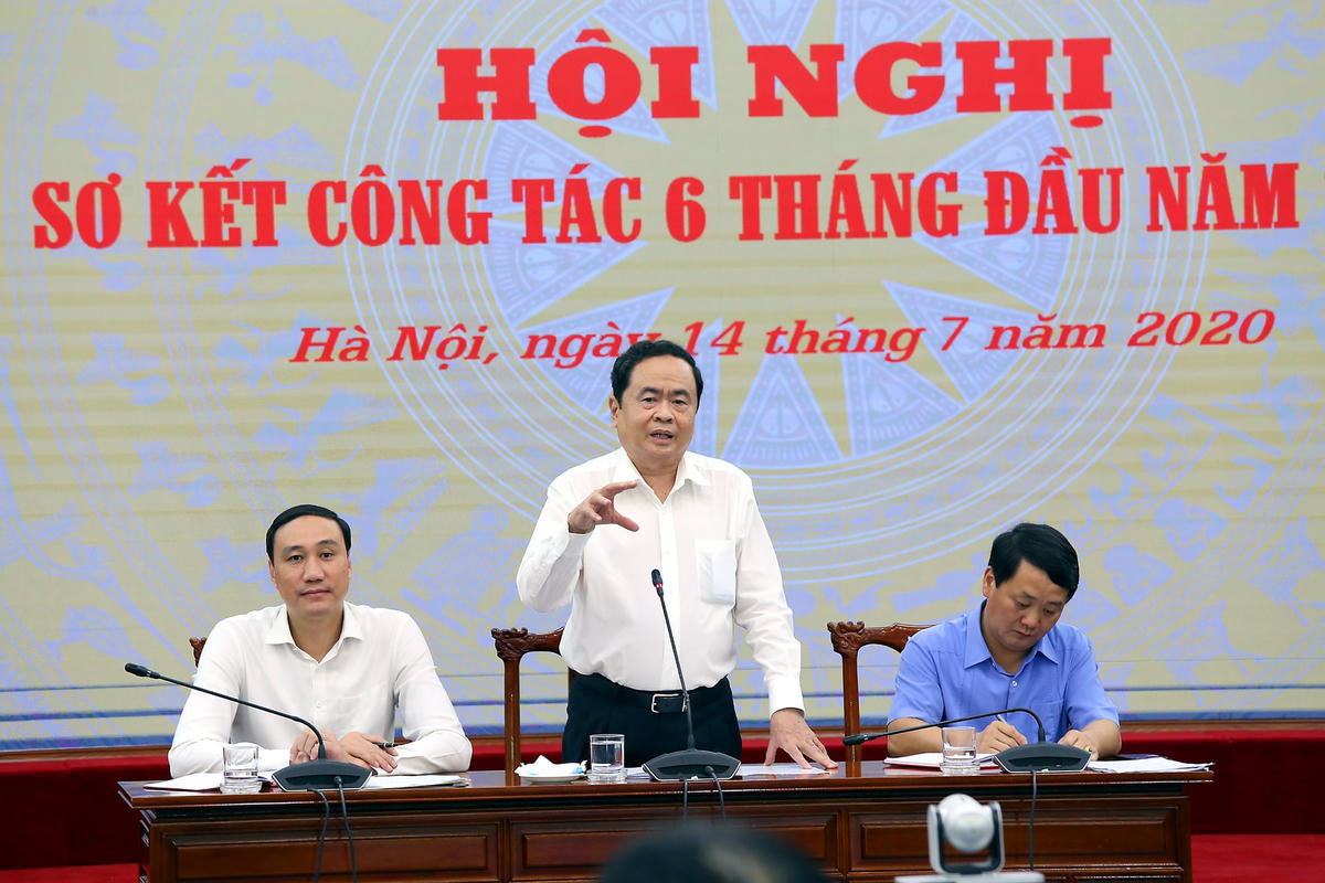 Chủ tịch Trần Thanh Mẫn phát biểu tại Hội nghị.