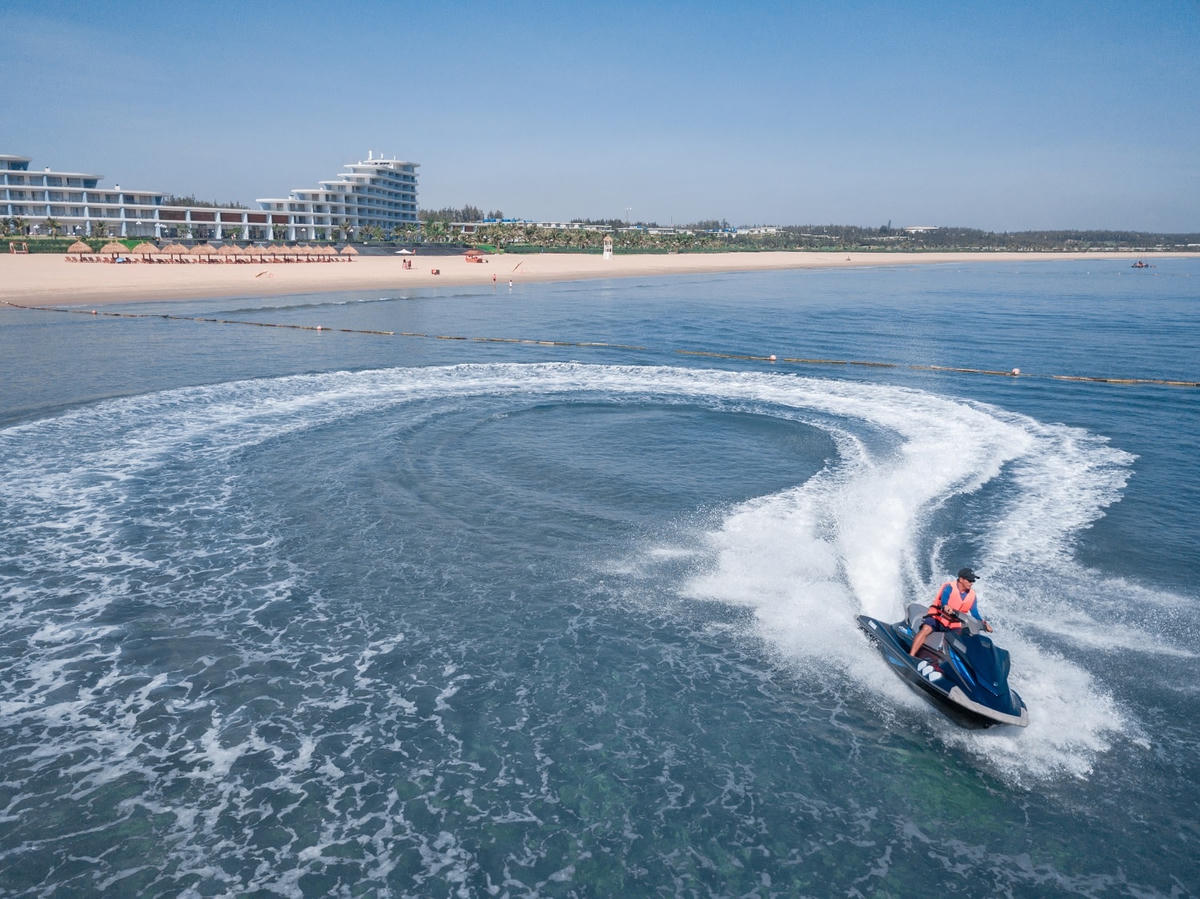 Đua mô tô nước jetski: trải nghiệm bộ môn thể theo đỉnh cao trên biển