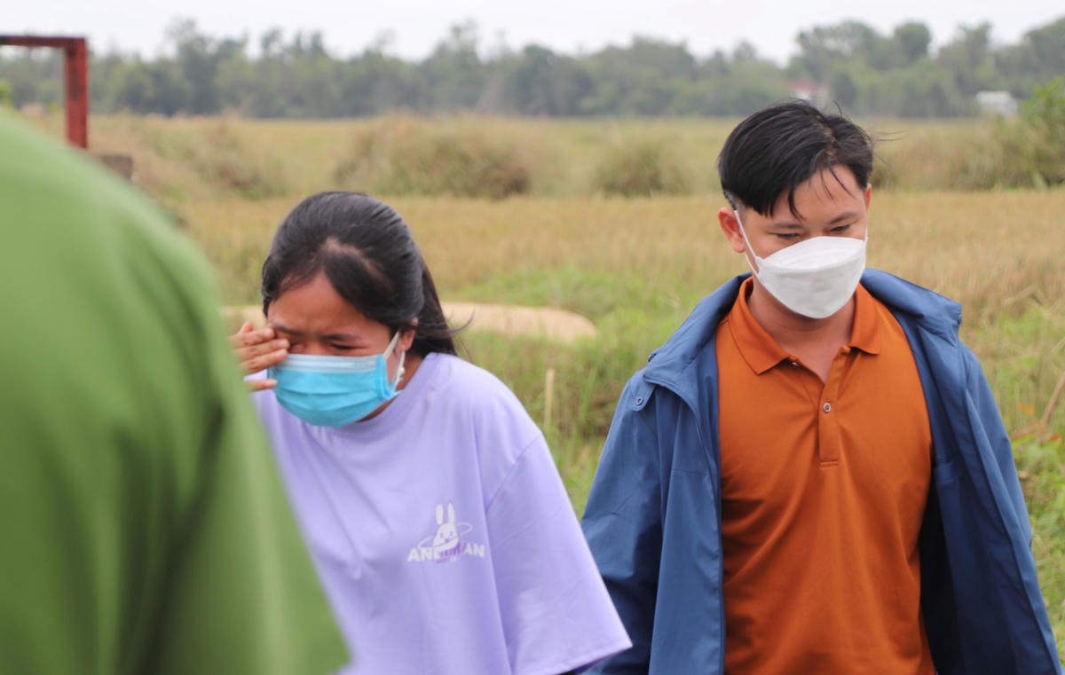 Người thân của ông X. đau buồn.