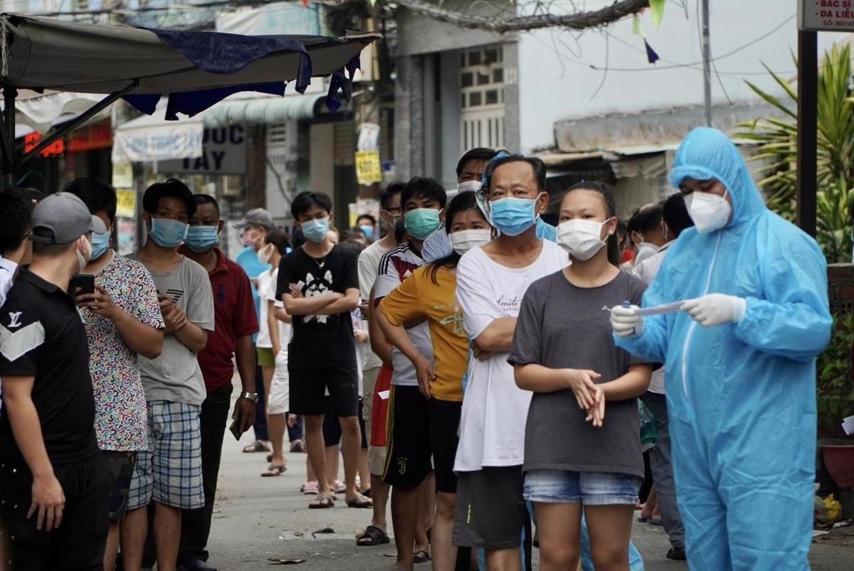 TP.Hồ Chí Minh: Cảnh giác cao độ trước nguy cơ dịch Covid-19 đã âm thầm lây lan trong cộng đồng