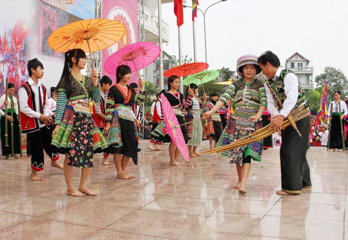 Khơi dậy khát vọng phát triển đất nước