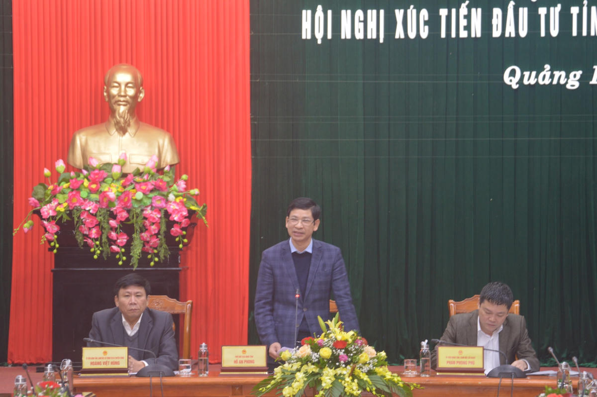 Ông Hồ An Phong, Phó Chủ tịch UBND tỉnh phát biểu tại buổi họp báo.