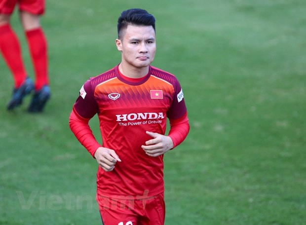 Bóng đá Việt Nam phơi bày bộ mặt xấu xí trong mùa dịch Covid-19