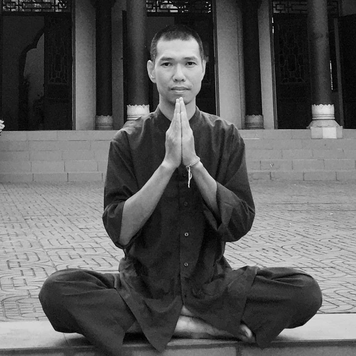 Nghệ sĩ Nguyễn Mạnh Hùng.