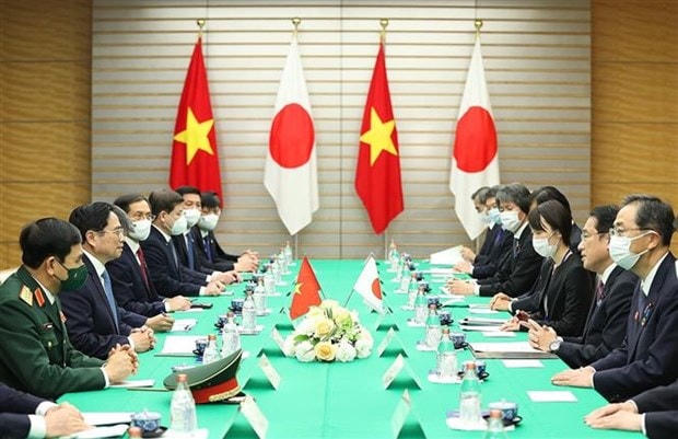 Thủ tướng Phạm Minh Chính hội đàm với Thủ tướng Nhật Bản Kishida Fumio. Ảnh: Dương Giang/TTXVN.