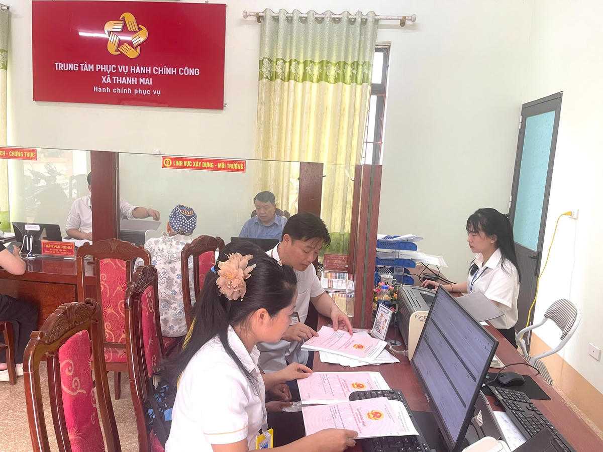 Trung tâm Phục vụ hành chính công xã Thanh Mai (tỉnh Thái Nguyên). 	Ảnh: Vũ Mạnh 