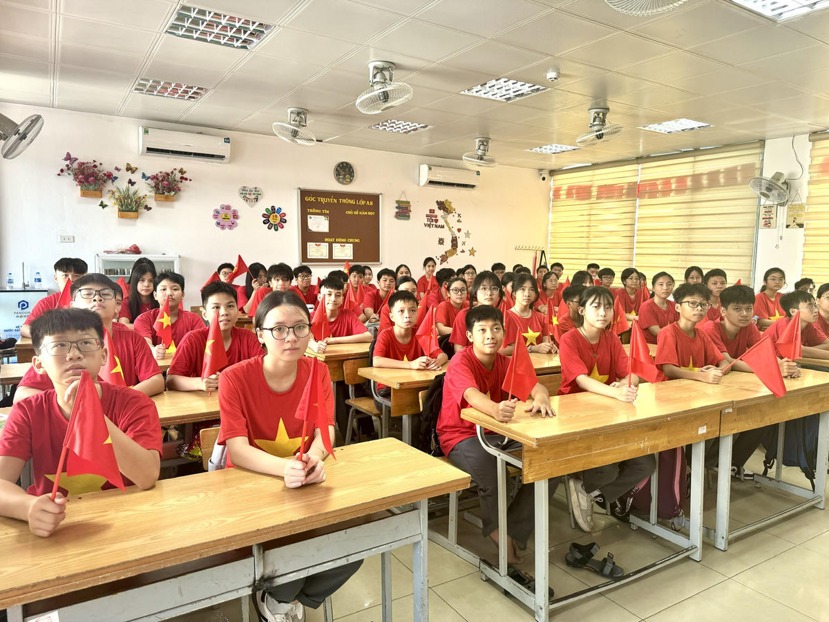 Học sinh Trường THCS Kim Giang trong ngày khai giảng năm học 2025-2026. Ảnh: X.N.