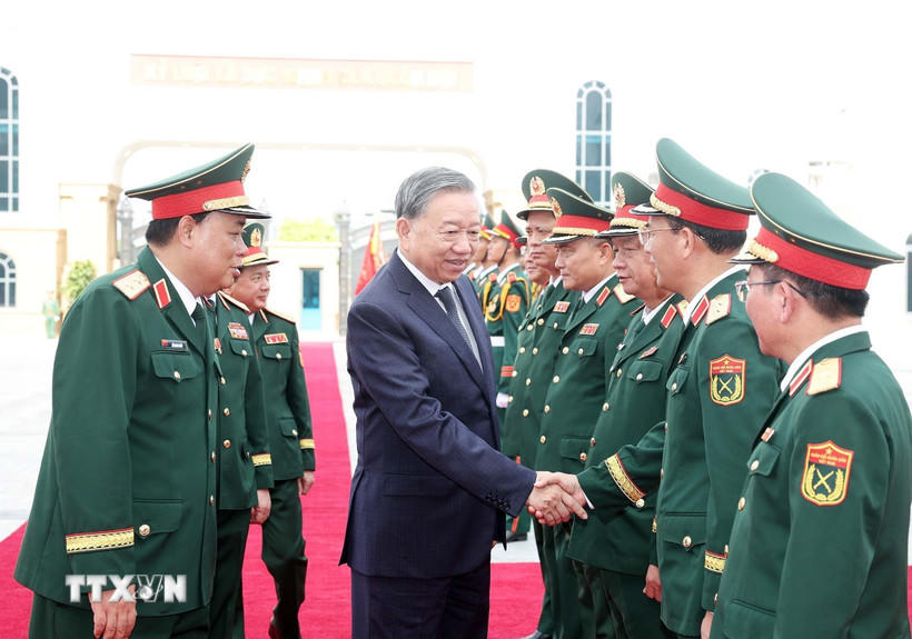 Tổng Bí thư Tô Lâm và các đại biểu. (Ảnh: Thống Nhất/TTXVN).