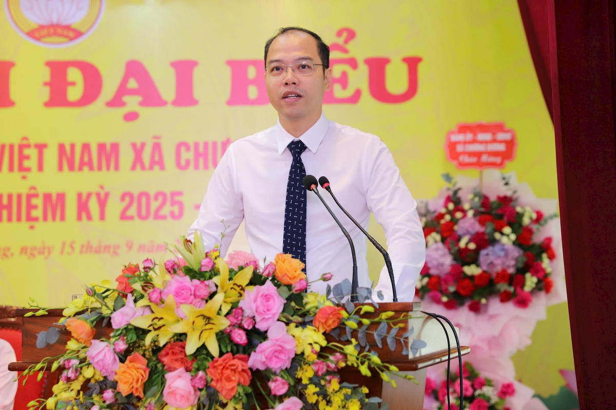 Phó Chủ tịch Ủy ban MTTQ thành phố Nguyễn Tiến Hưng phát biểu tại Đại hội. Ảnh: NT