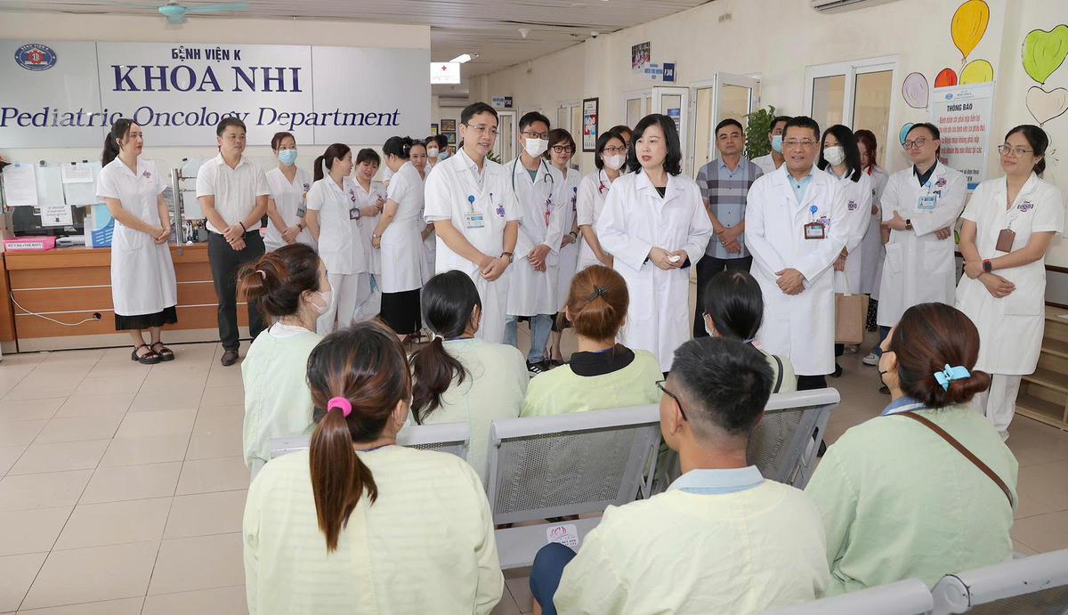 Xây dựng hệ thống y tế công bằng, bình đẳng, hiệu quả, không ai bị bỏ lại phía sau.