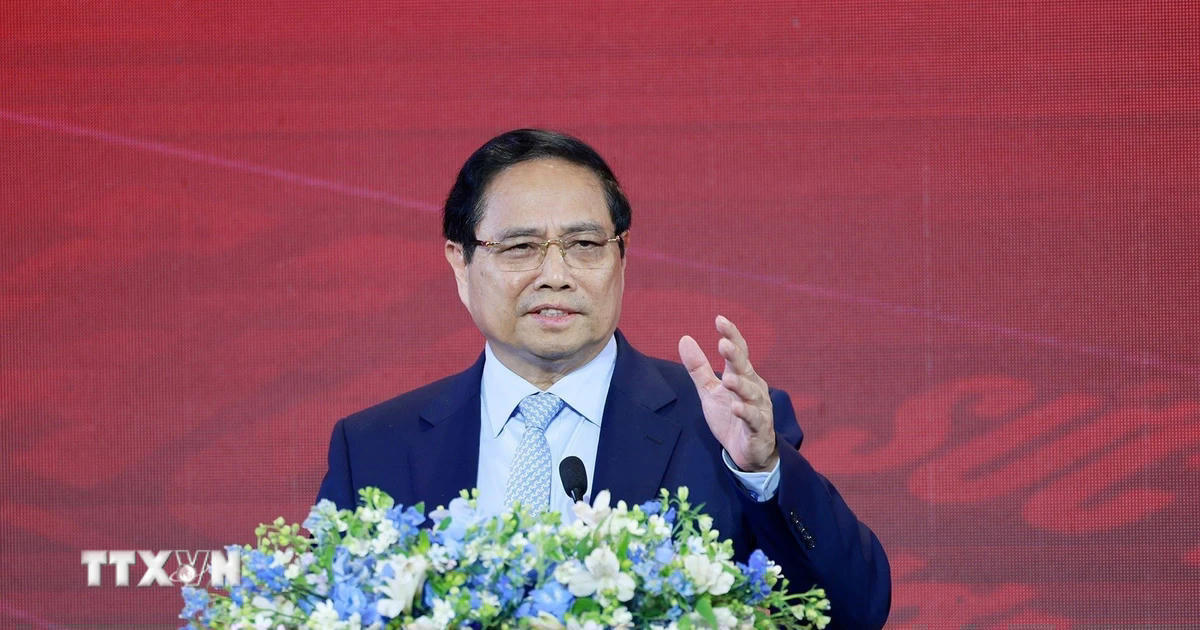 Thủ tướng Phạm Minh Chính phát biểu tại Phiên đối thoại cấp cao Diễn đàn Kinh tế tư nhân Việt Nam (VPSF) 2025. (Ảnh: Dương Giang/TTXVN)