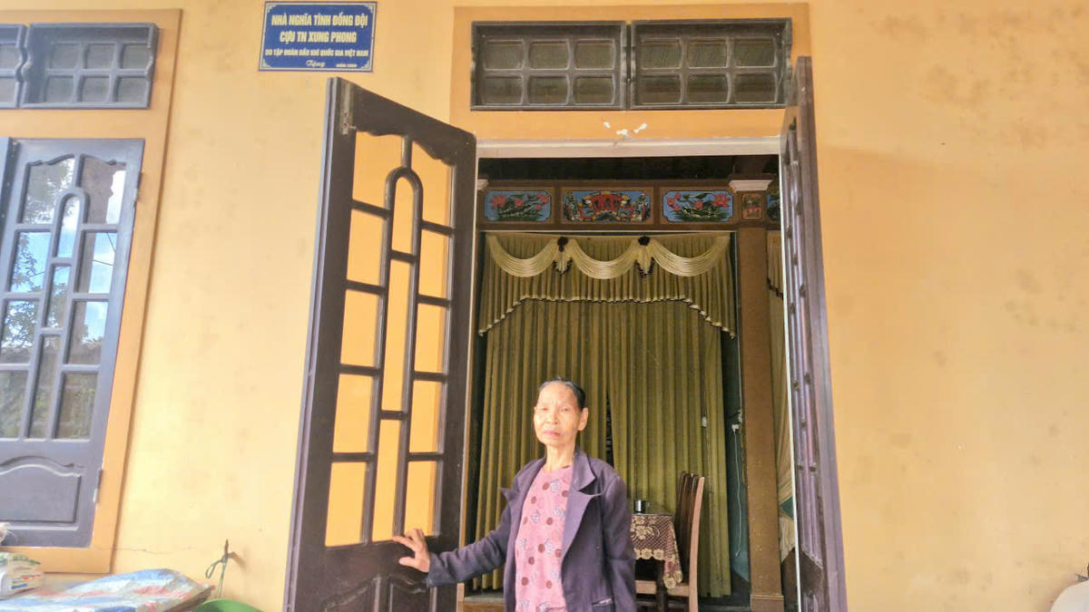 Căn nhà Nghĩa tình đồng đội cựu thanh niên xung phong bà Lữ được tặng năm 2009. Ảnh: Đỗ Văn
