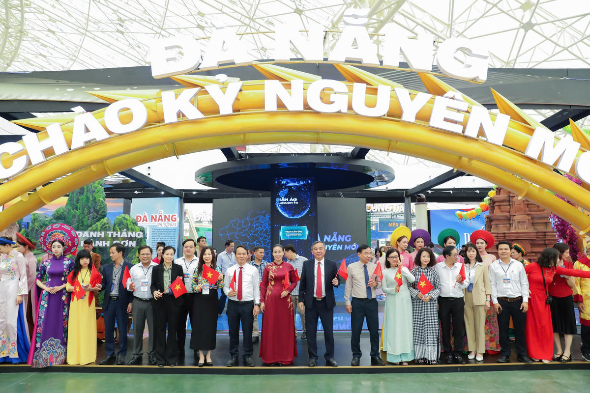 Không gian trưng bày của TP Đà Nẵng. Ảnh: Nguyễn Dinh.