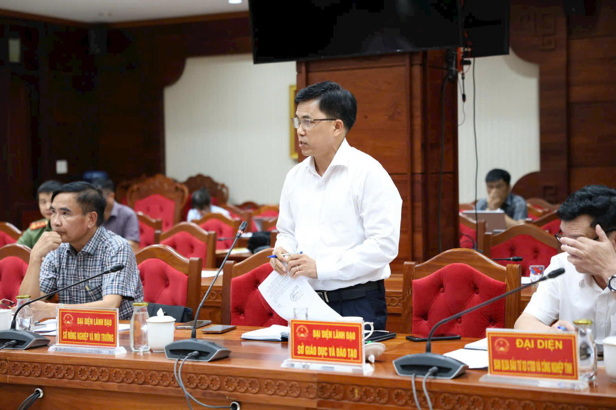 Đại diện lãnh đạo Sở Giáo dục và Đào tạo tỉnh Đắk Lắk phát biểu. Ảnh: TH.