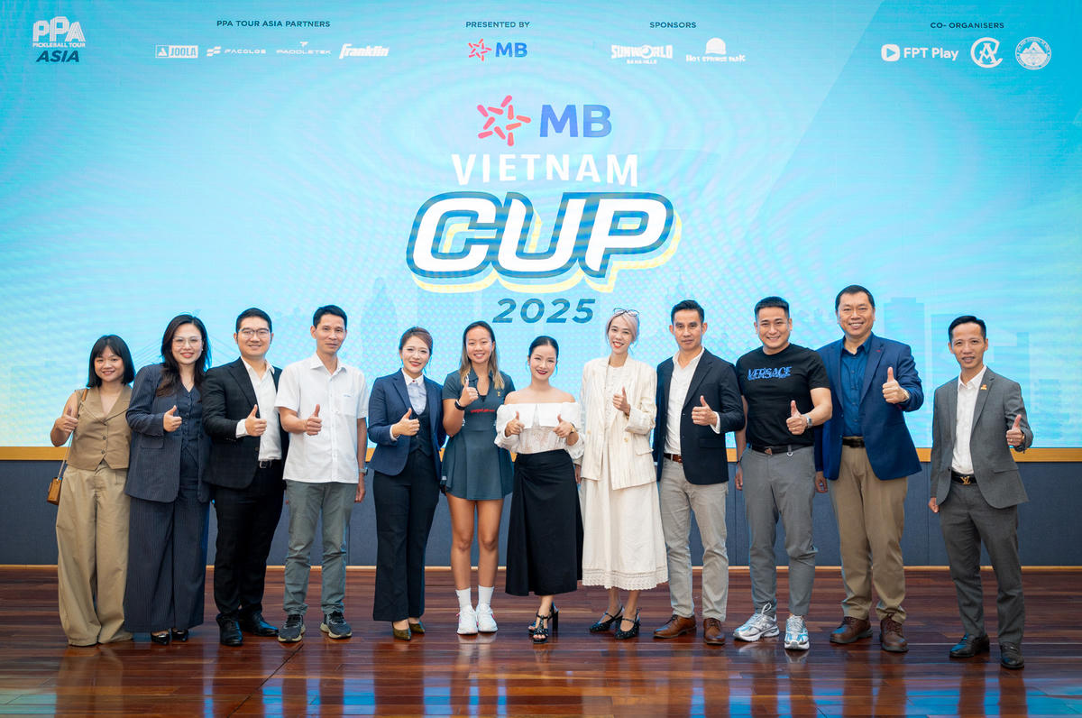 Các đại biểu tham dự sự kiện ngày 17/9 tại FPT Tower. Ảnh BTC