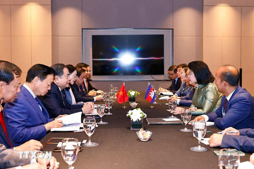 Chủ tịch Quốc hội Trần Thanh Mẫn gặp Chủ tịch Quốc hội Campuchia Samdech Maha Rathsaphethika Thipadei Khuon Sudary. (Ảnh: Doãn Tấn/TTXVN).