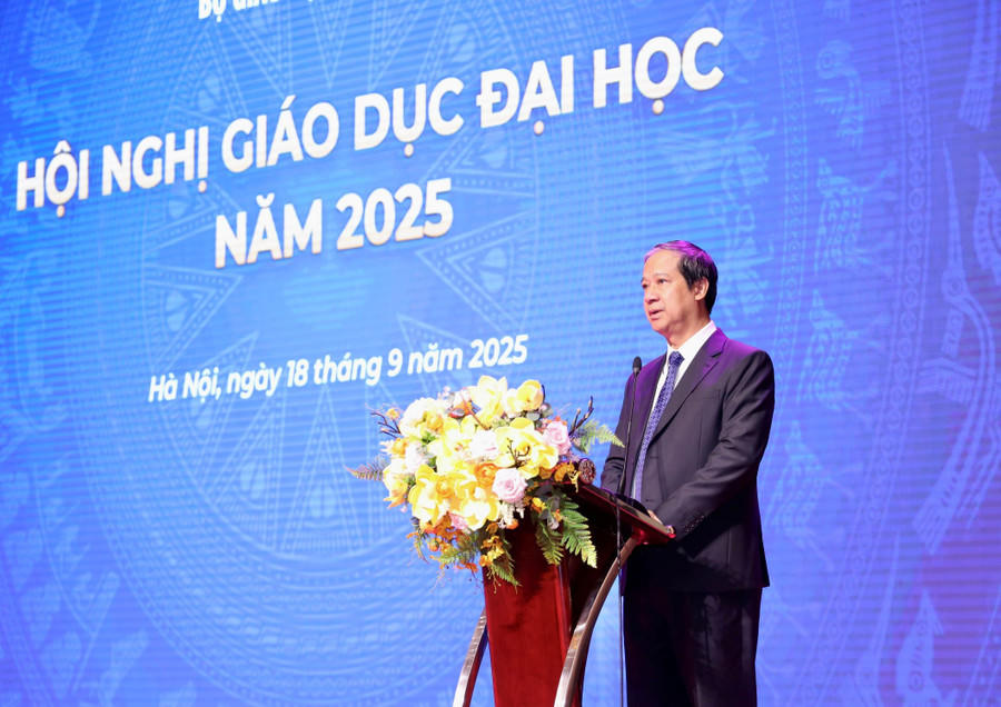Bộ trưởng Bộ GDĐT Nguyễn Kim Sơn phát biểu tại Hội nghị Giáo dục đại học năm 2025.